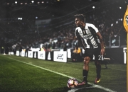 PG中国官网-绝杀时刻，哈斯车队惊天逆转，皮亚斯特里一战封神